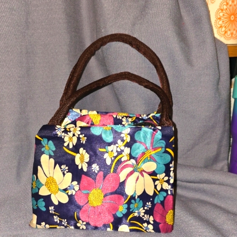Floral Handbag with Brown Handles